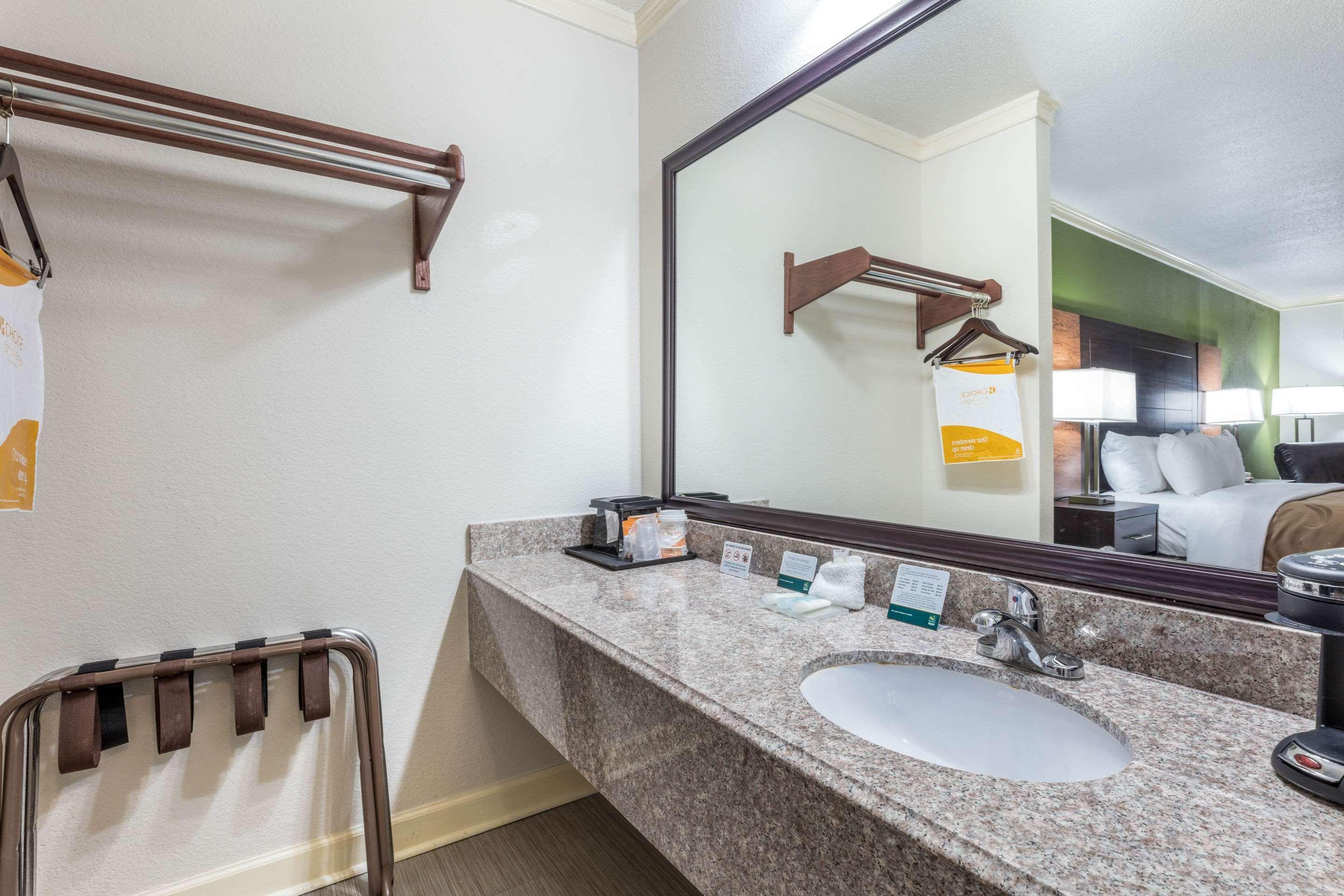 Quality Inn Forrest City I-40 Buitenkant foto