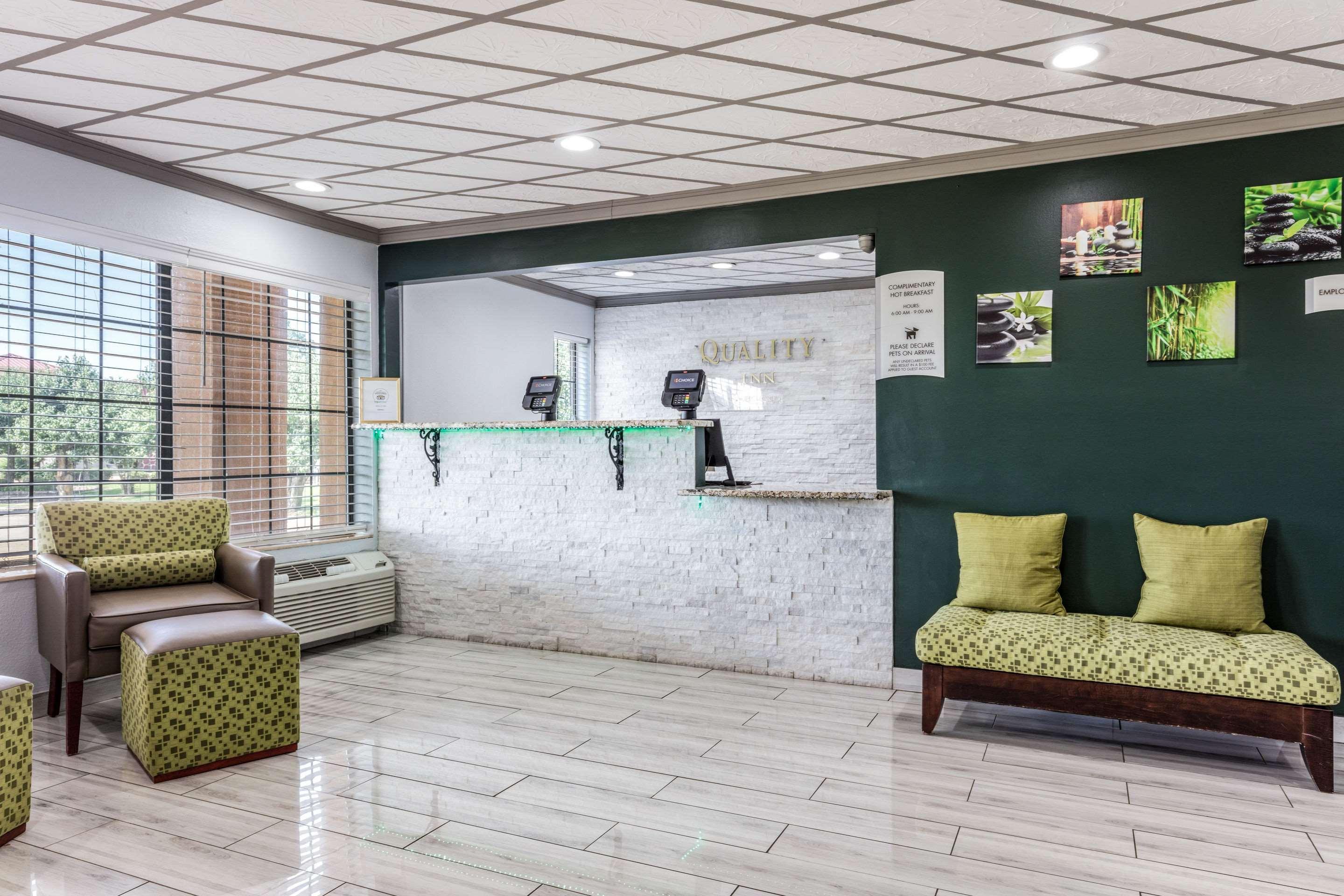 Quality Inn Forrest City I-40 Buitenkant foto