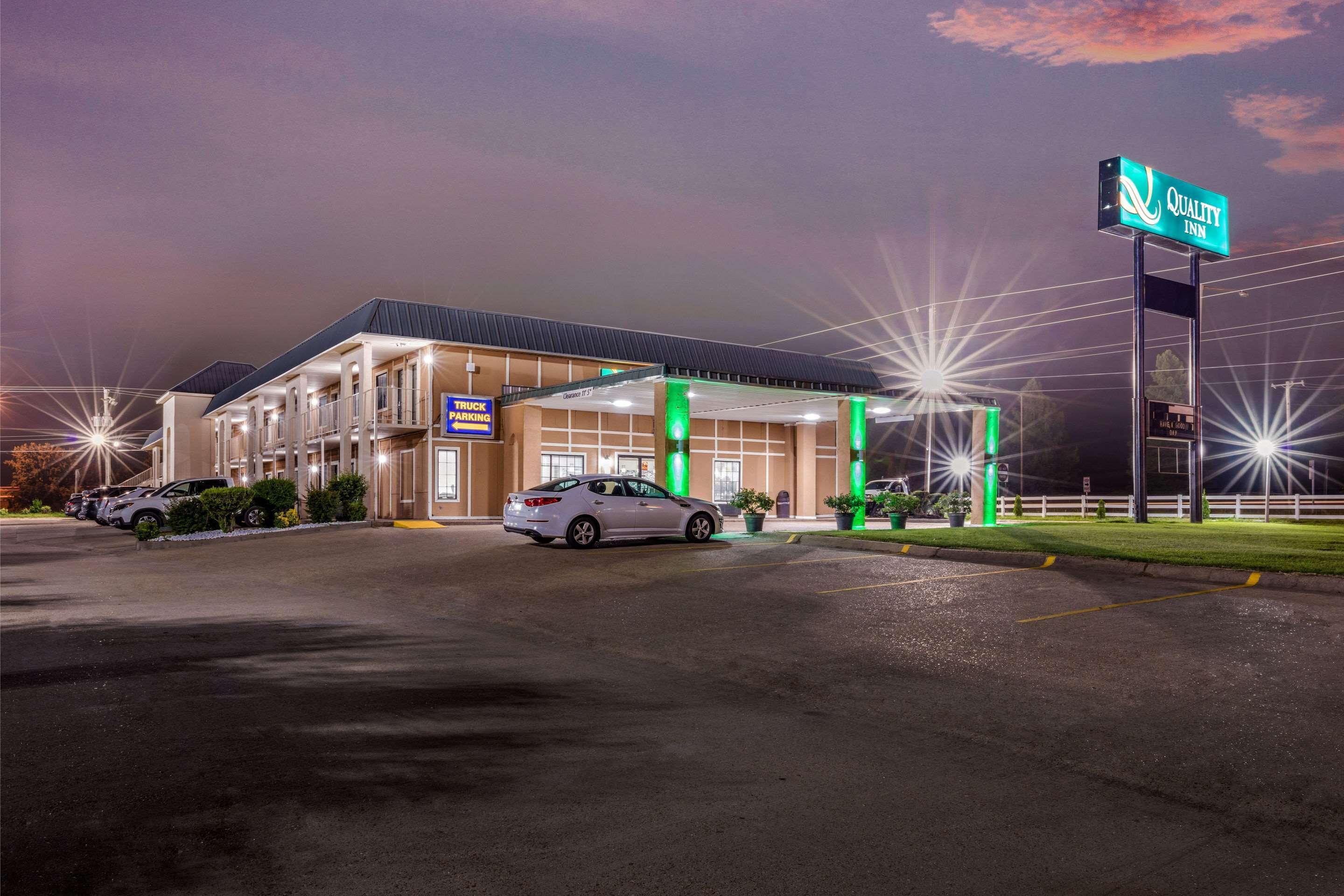Quality Inn Forrest City I-40 Buitenkant foto