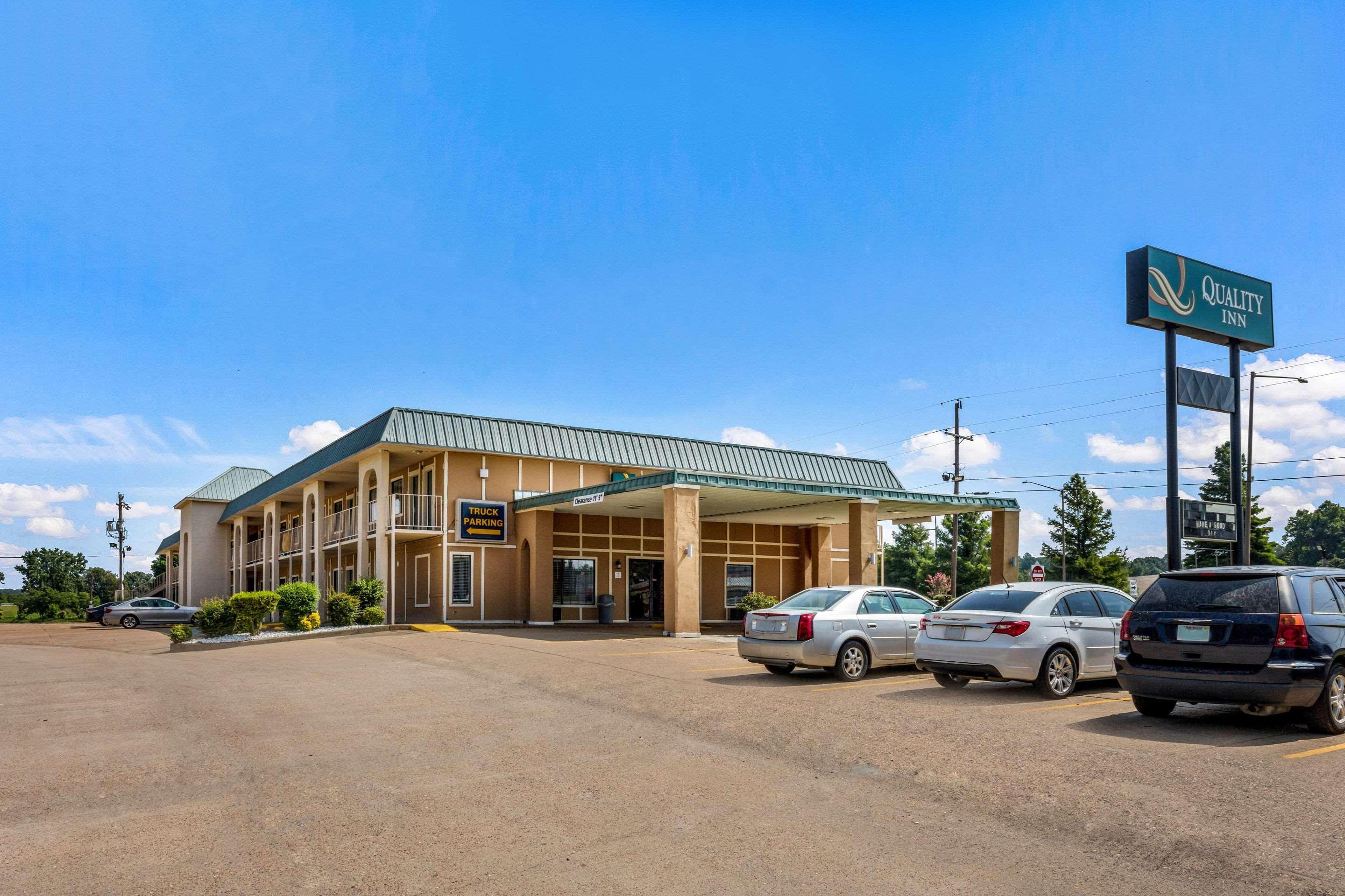 Quality Inn Forrest City I-40 Buitenkant foto