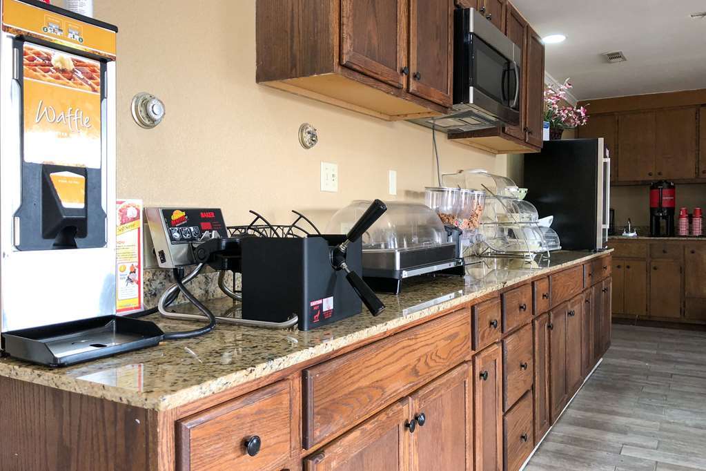 Quality Inn Forrest City I-40 Restaurant foto